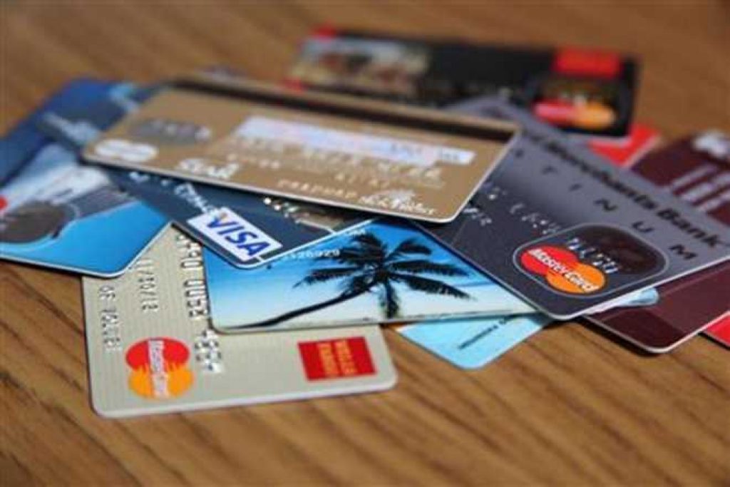 Best Credit Cards For EMI